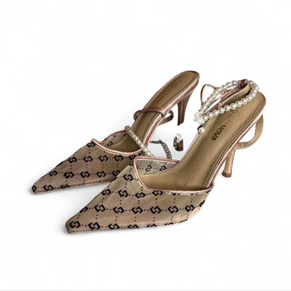 Elegant mauve Patterned Heels
